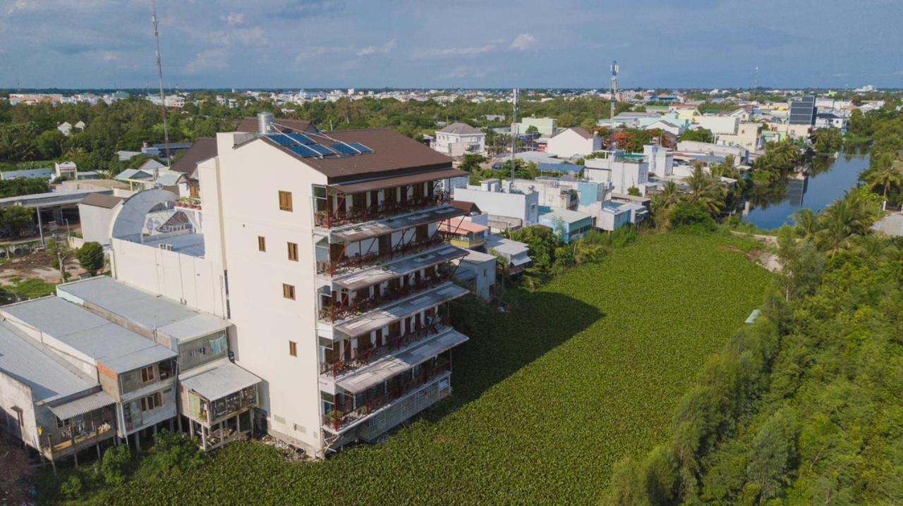 Little Saigon Hotel Chau Doc Buitenkant foto