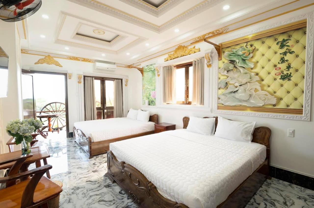 Little Saigon Hotel Chau Doc Buitenkant foto